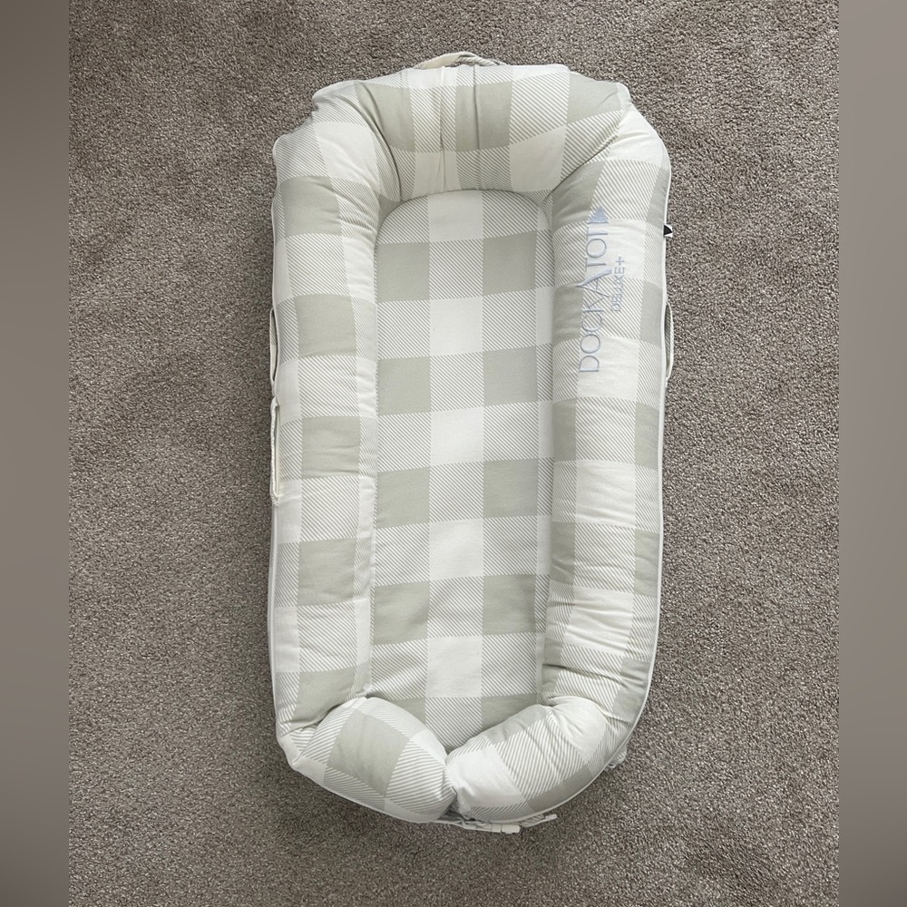 DockATot Deluxe+ Baby Lounger in Gray Plaid